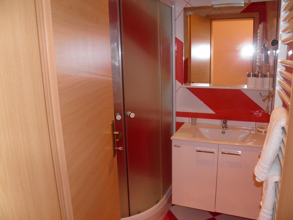 Guesthouse Prenocisca Sirec Ptuj Bilik gambar