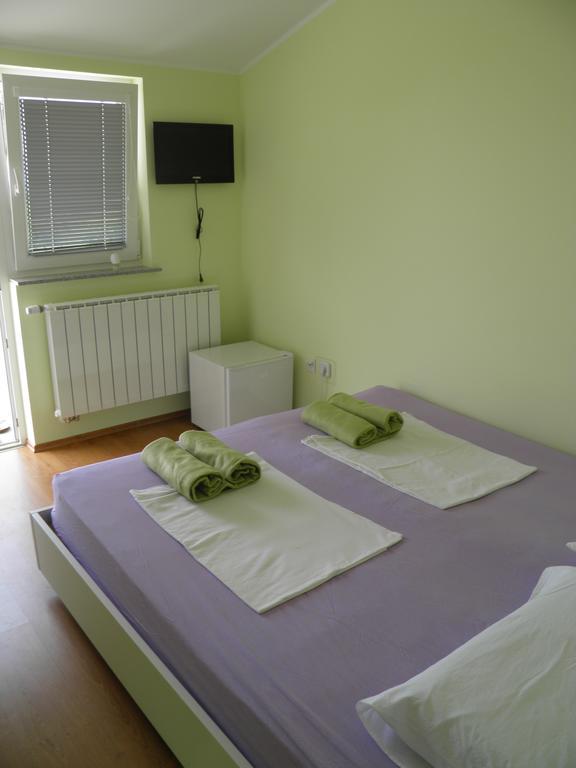 Guesthouse Prenocisca Sirec Ptuj Bilik gambar